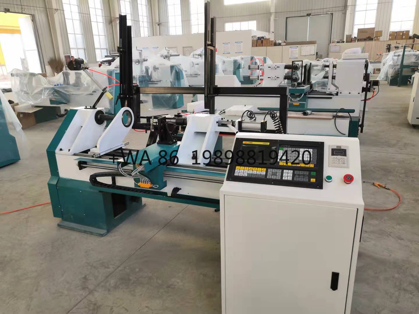 Woodworking Lathe Machine - Tokarka CNC do drewna z automatycznym