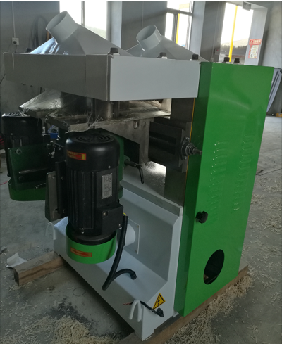 Woodworking Thicknesser - Ta czterostronna strugarka do drewna jest